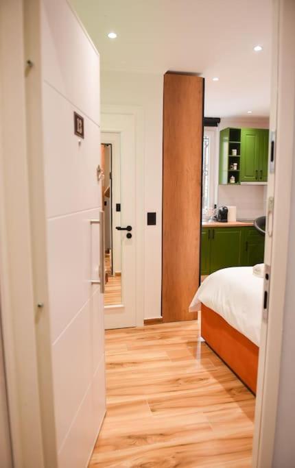 City Center 13 - Tirana Way Apartments מראה חיצוני תמונה